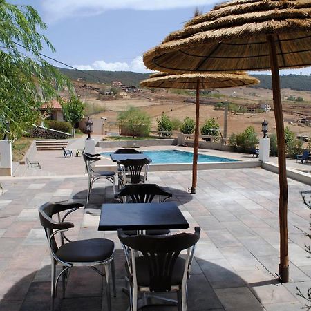 Hotel Tamanoucht Ifrane  Exterior foto