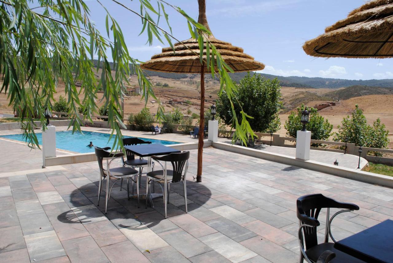 Hotel Tamanoucht Ifrane  Exterior foto